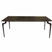 Rustikk spisebord i tre Rustikk spisebord i tre