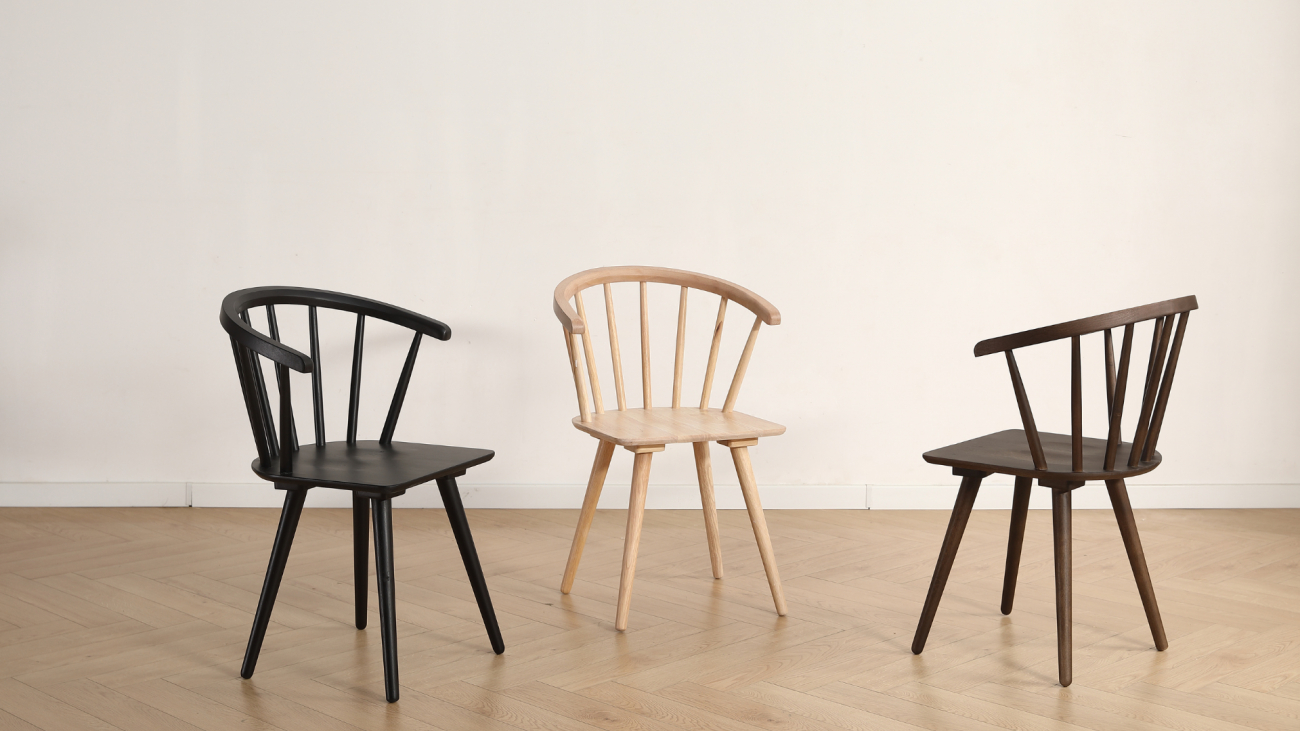 Stol 'Astrid' - Hvitpigmentert