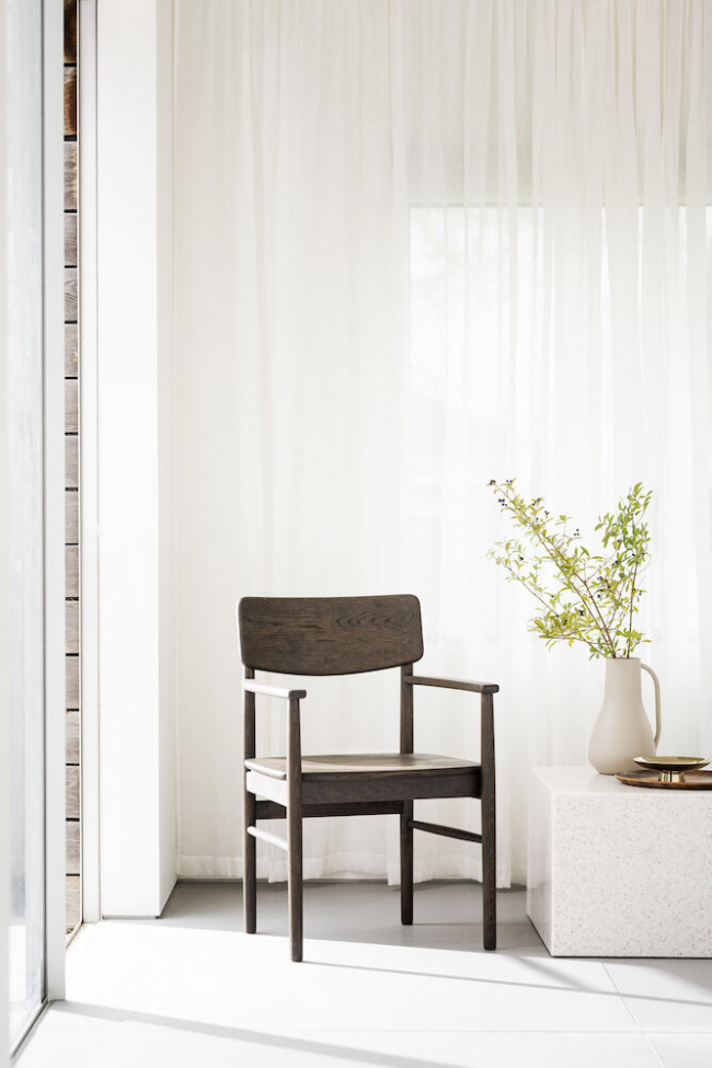 Stol 'Maidstone' - Brun