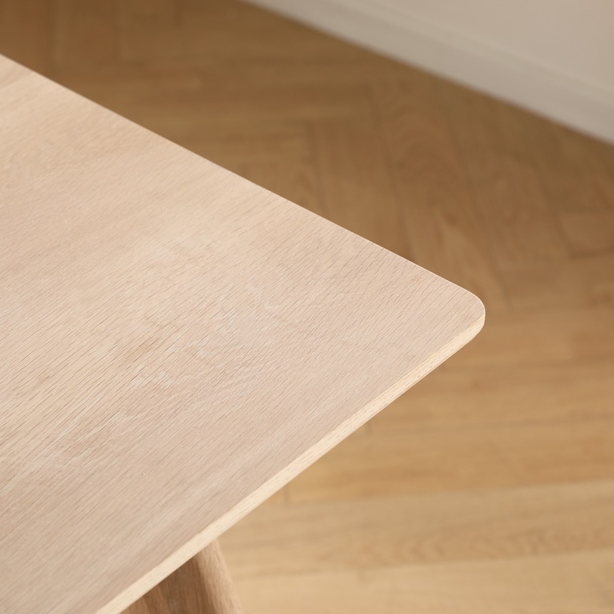 Spisebord 'Line' 180 cm - Hvitpigmentert