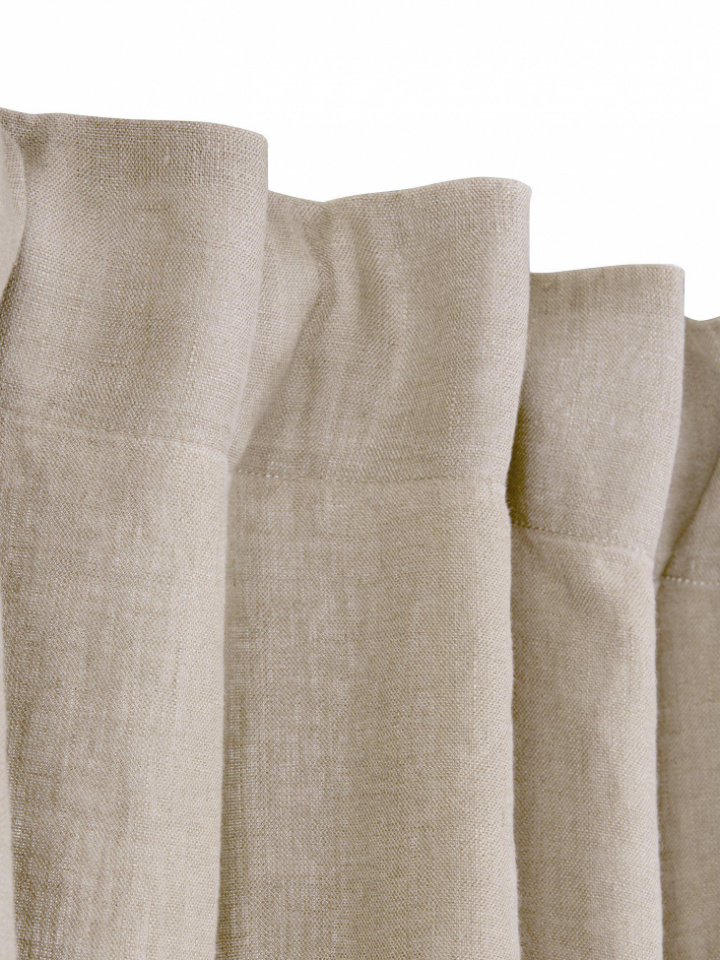 Gardinkappa \'Julie\' 50x250 - Lin/Vit i gruppen Interiør / Tekstiler / Gardiner hos Reforma (2303-57-121)