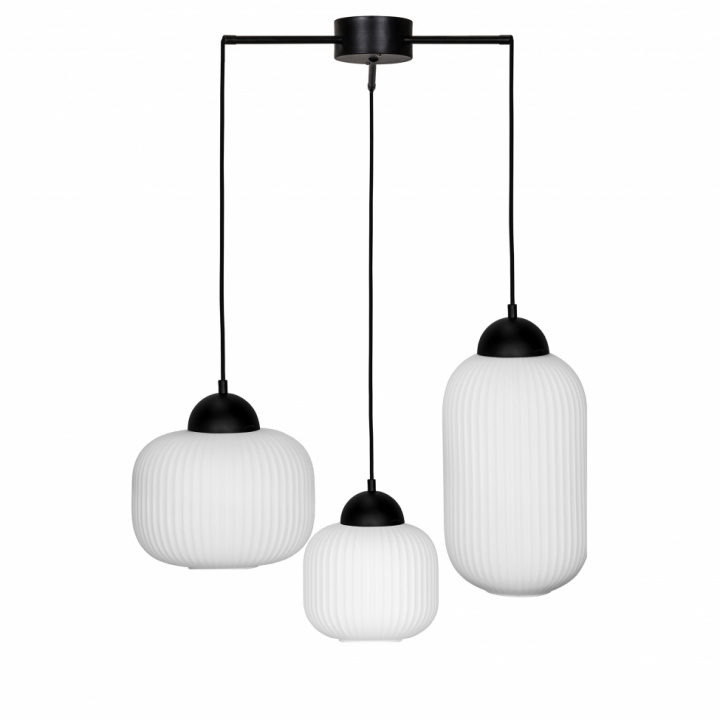 Taklampe \'Float 3\' - Hvit i gruppen Belysning / Lamper / Taklamper hos Reforma (674008)