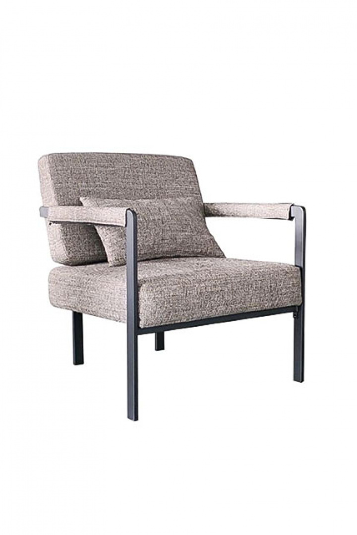 Lenestol \'Sundby\' - Brun i gruppen Møbler / Sittemøbler / Lenestoler hos Reforma (SY-75024)